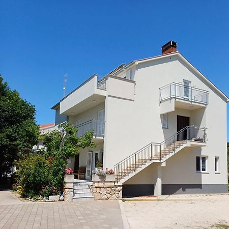 Apartment Vidas Novalja Exterior photo