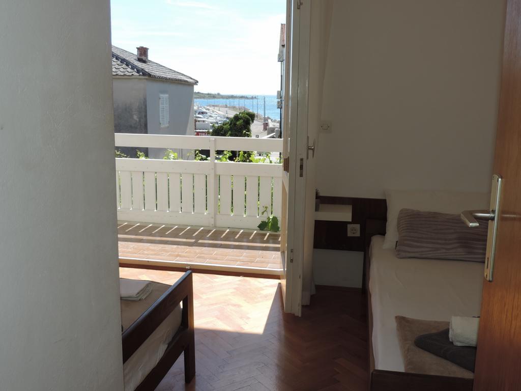 Apartment Vidas Novalja Exterior photo