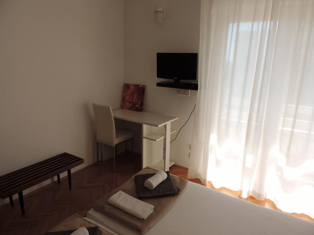 Apartment Vidas Novalja Exterior photo