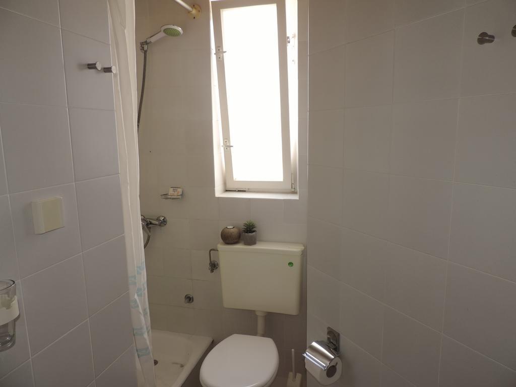 Apartment Vidas Novalja Exterior photo